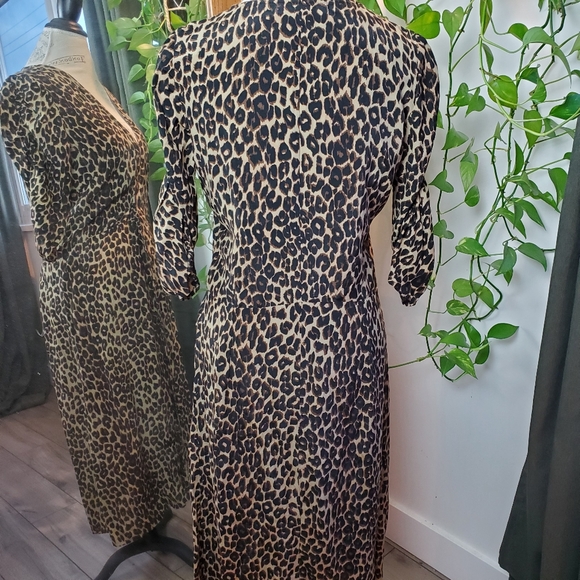 FAITHFUL THE BRAND | Anne Marie Leopard Midi Ruched Sleeves Dress (Size M) - Picture 9 of 13